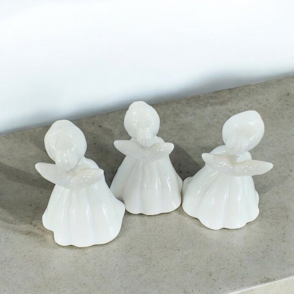 ENESCO Porcelain ANGEL Figurines CHRISTMAS Small Miniature Set 3 Holly Leafs VTG - Picture 4 of 12